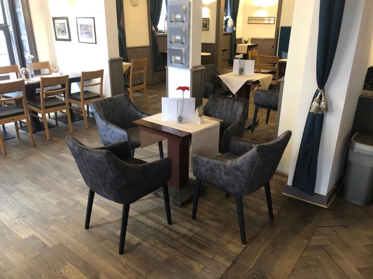 Cafe & Hotel Knoesel Heidelberg Exteriér fotografie